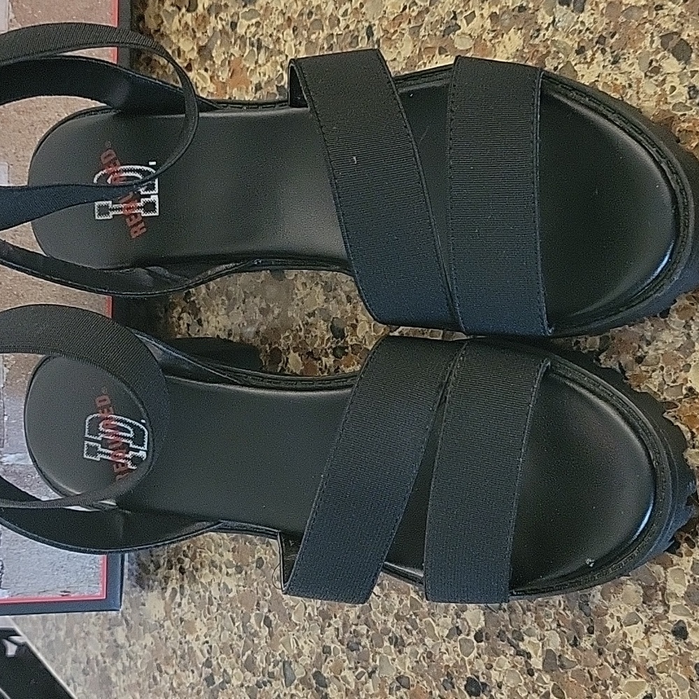 💋Stylish Sandals👡 - Picture 2 of 5
